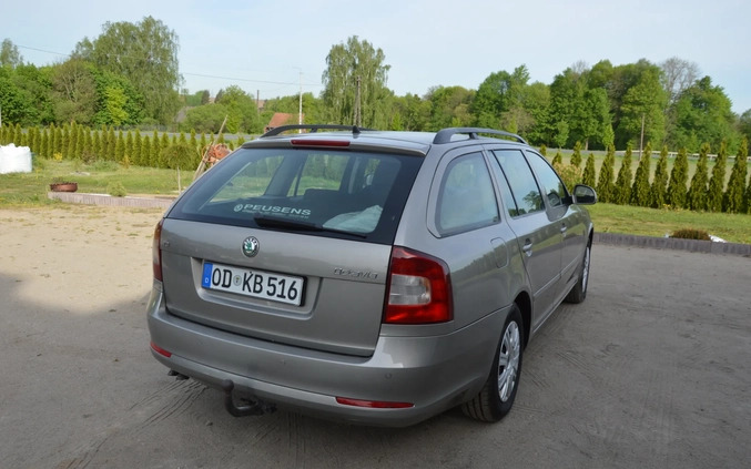 Skoda Octavia cena 18900 przebieg: 216000, rok produkcji 2009 z Nekla małe 326